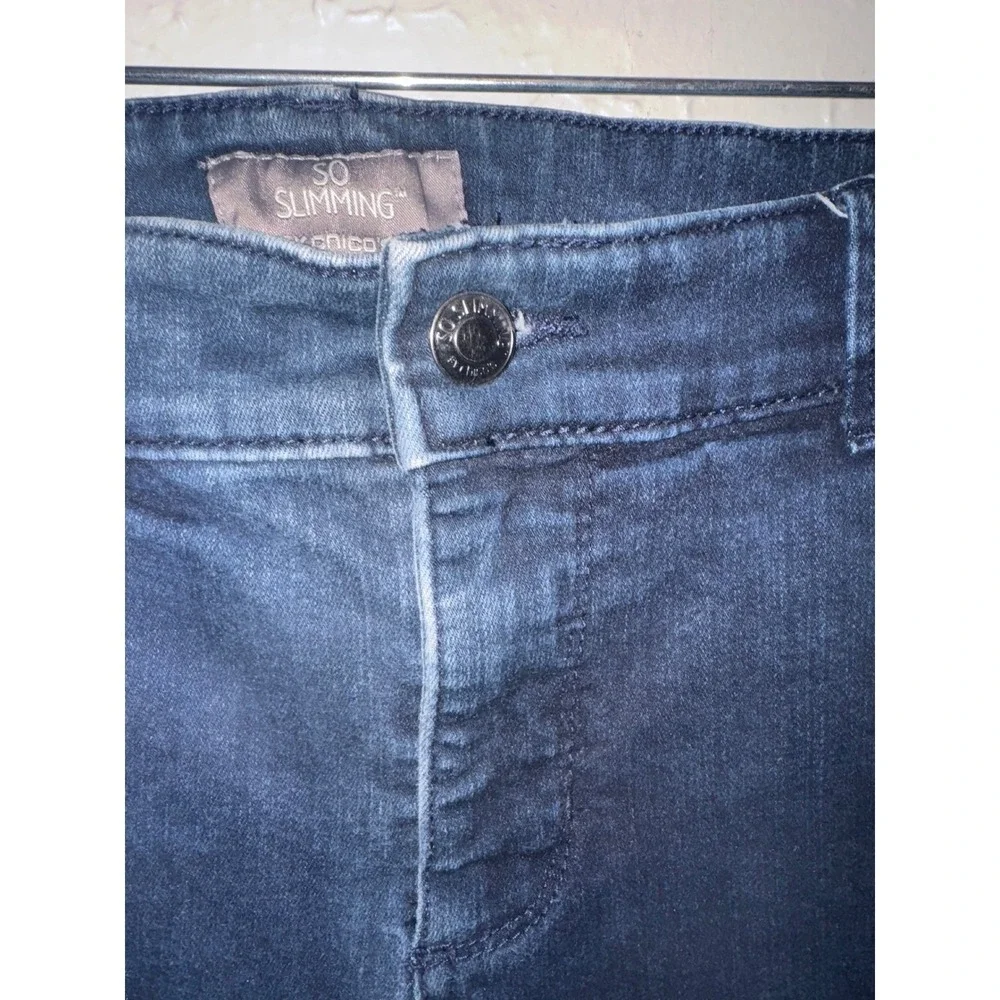 Chico's So Slimming Women's Dark Wash Denim Jeans Straight Leg Size 1 (8) Reg - Picture 2 of 5